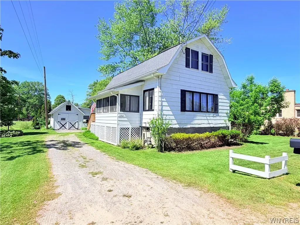 12865 Iola Drive, Hanover
