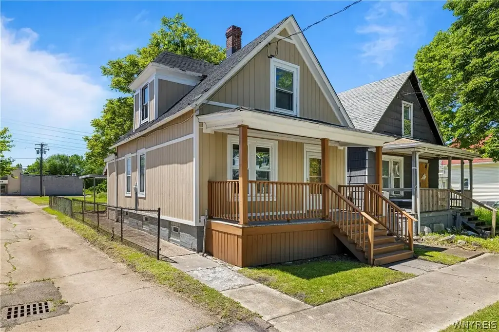 2323 Mackenna Avenue, Niagara Falls