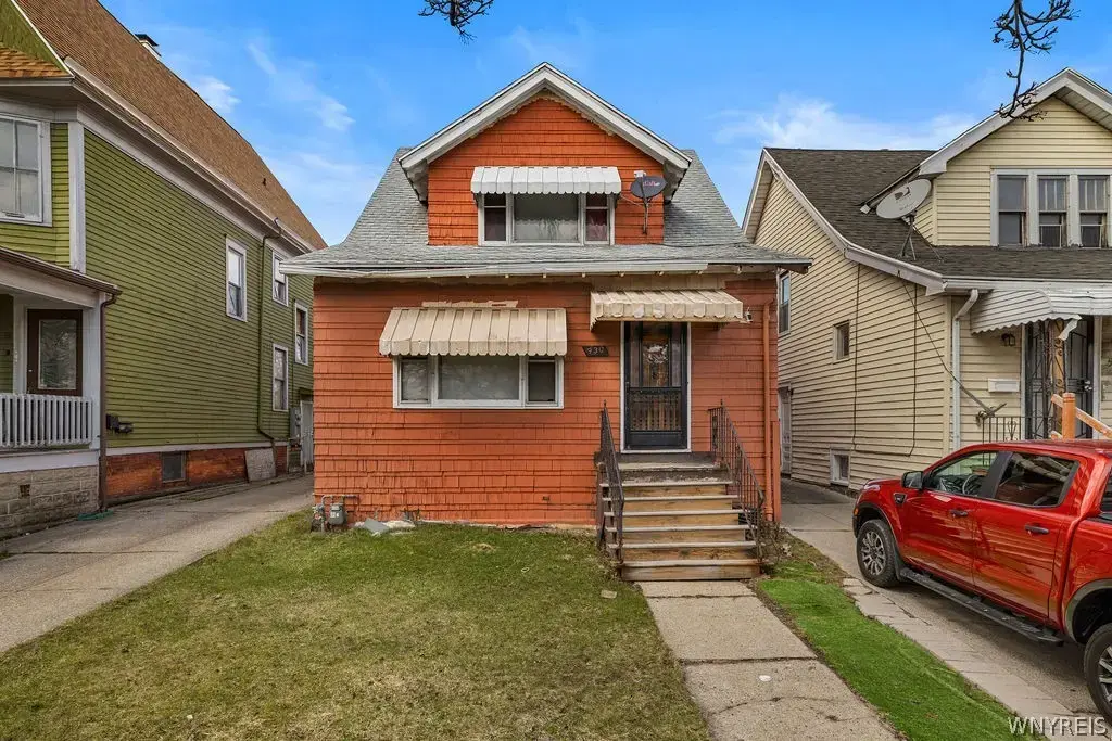 930 Kensington Avenue, Buffalo