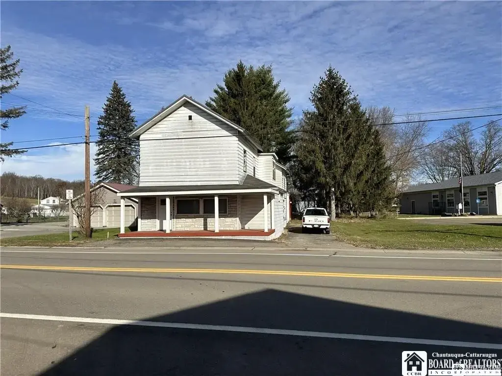 5456 E Lake Road, Chautauqua