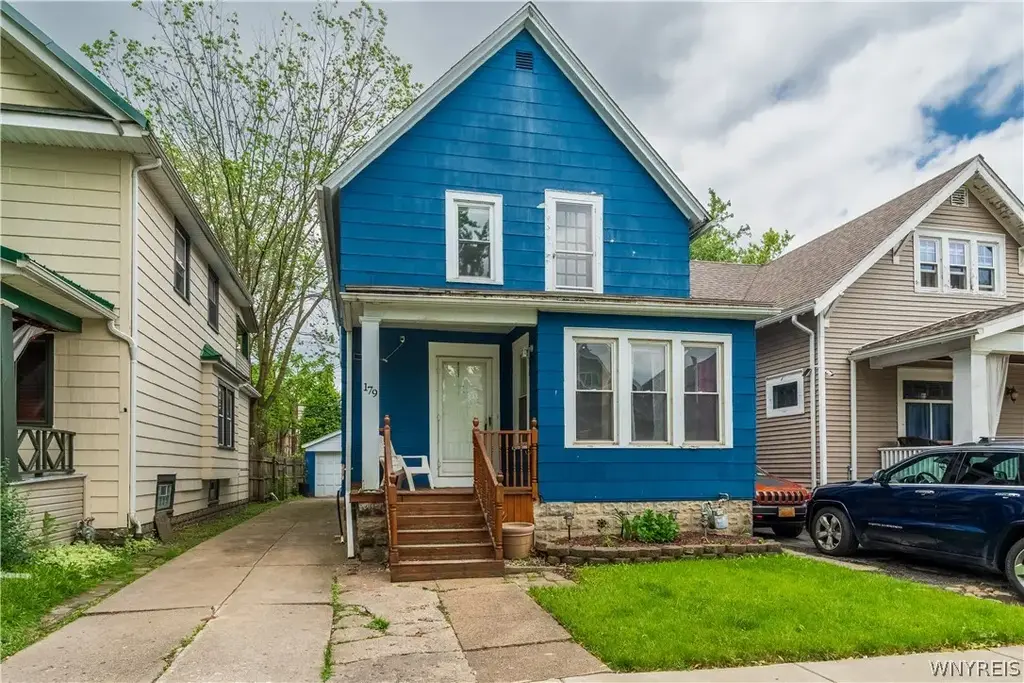 179 Villa Avenue, Buffalo