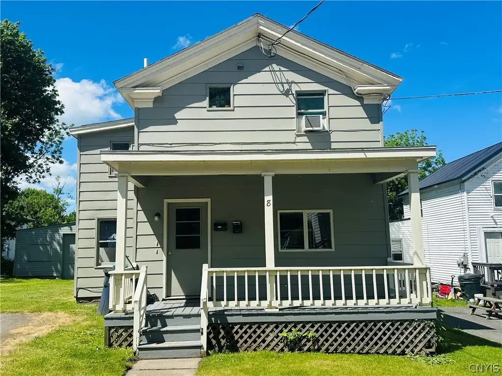 8 John Street, Oswego