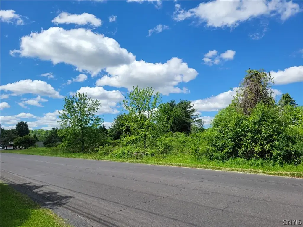Crego Road, Van Buren