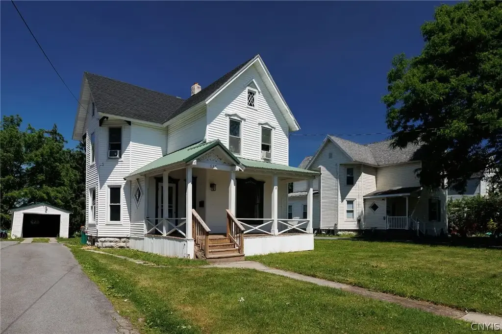 637 Thompson Street, Watertown City