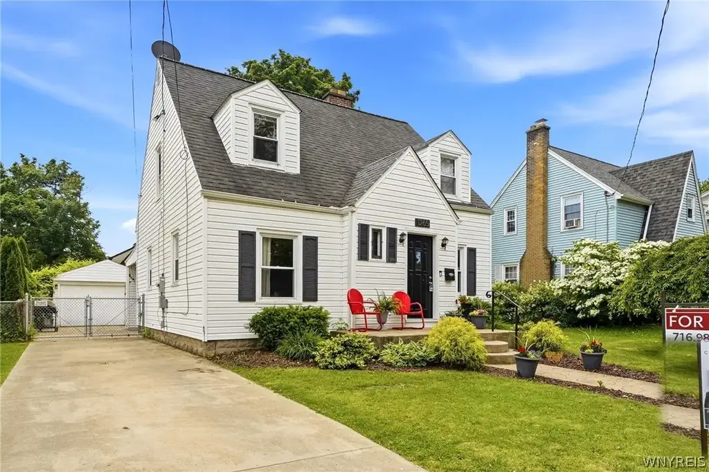 1265 Wyoming Avenue, Niagara Falls