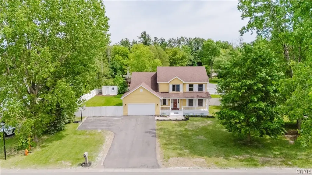 1419 Loomus Drive, Watertown City