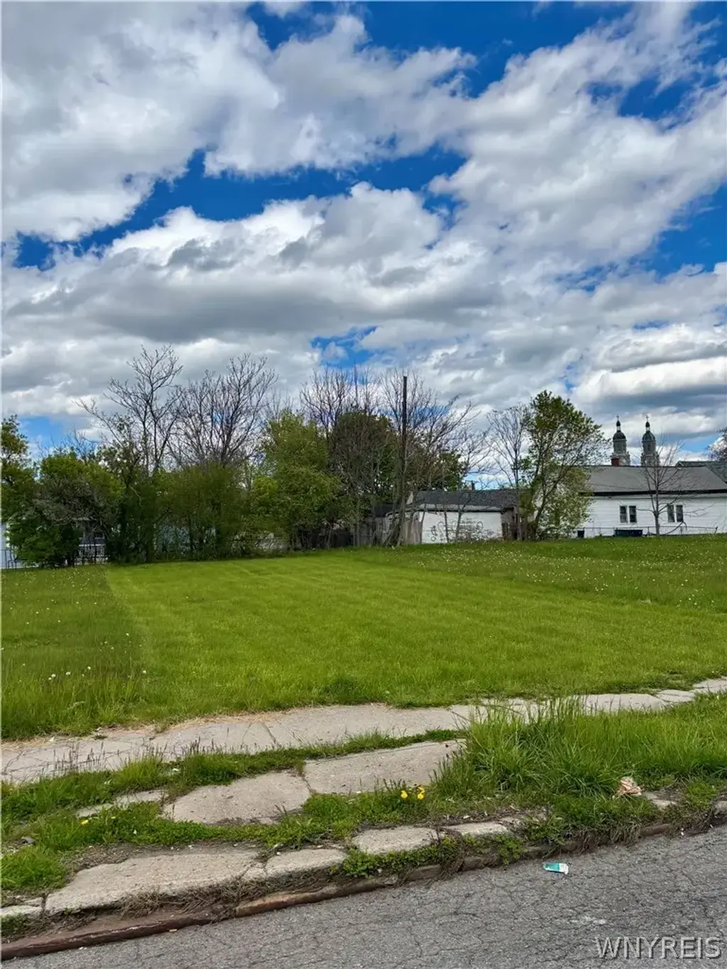 746 William St, Buffalo