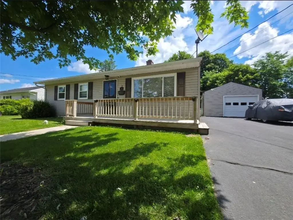 208 Winding Way, Horseheads