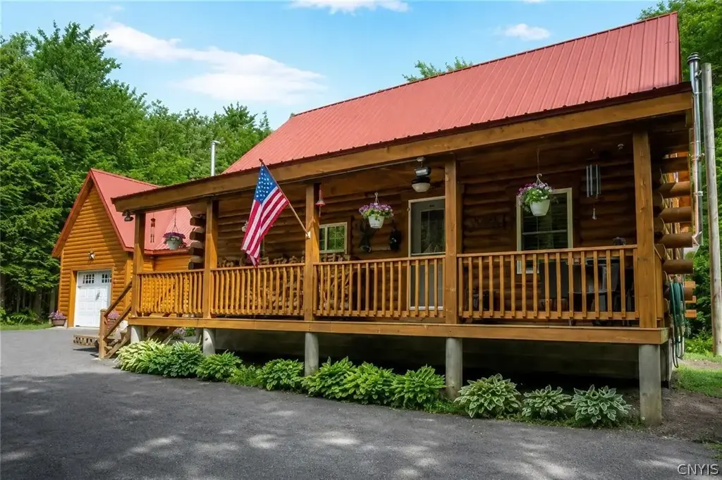 9831 Steam Mill Road, Camden