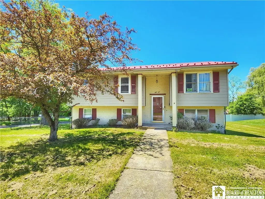 59 Ames Avenue, Jamestown