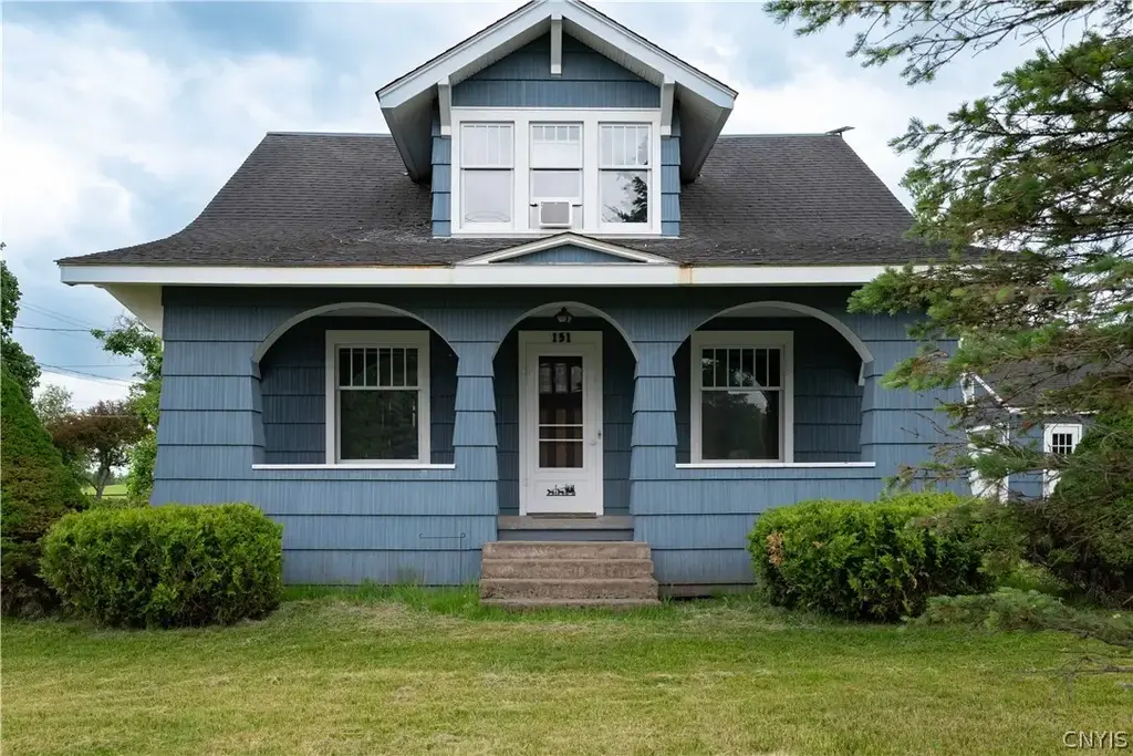 151 S Main Street, Manheim