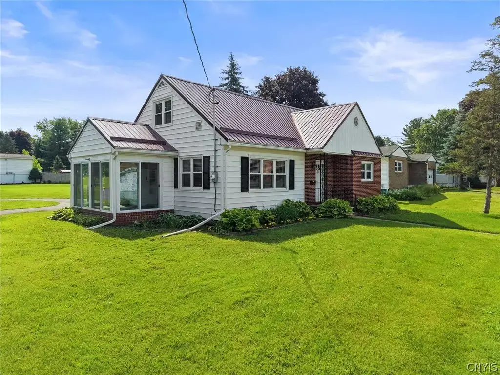 150 Dunning Avenue, Auburn