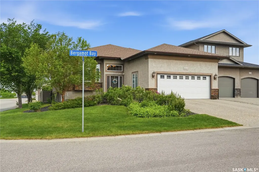 4501 Bergamot Bay E, Regina