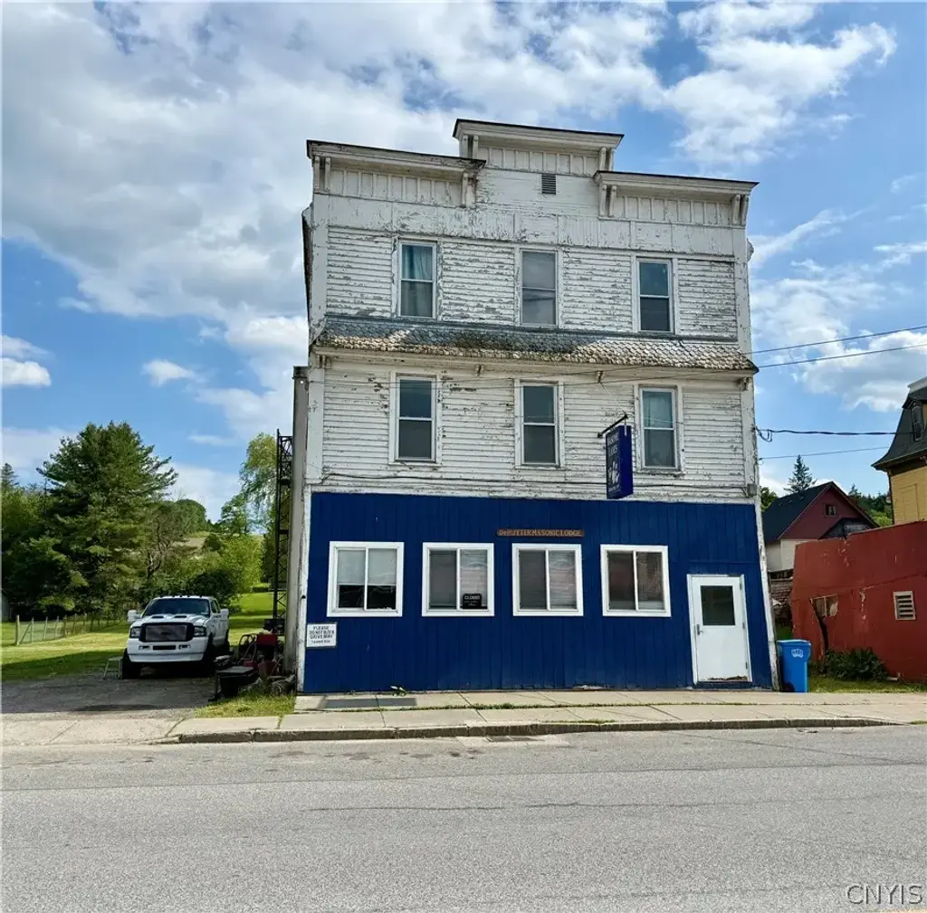 1696 Albany Street, DeRuyter