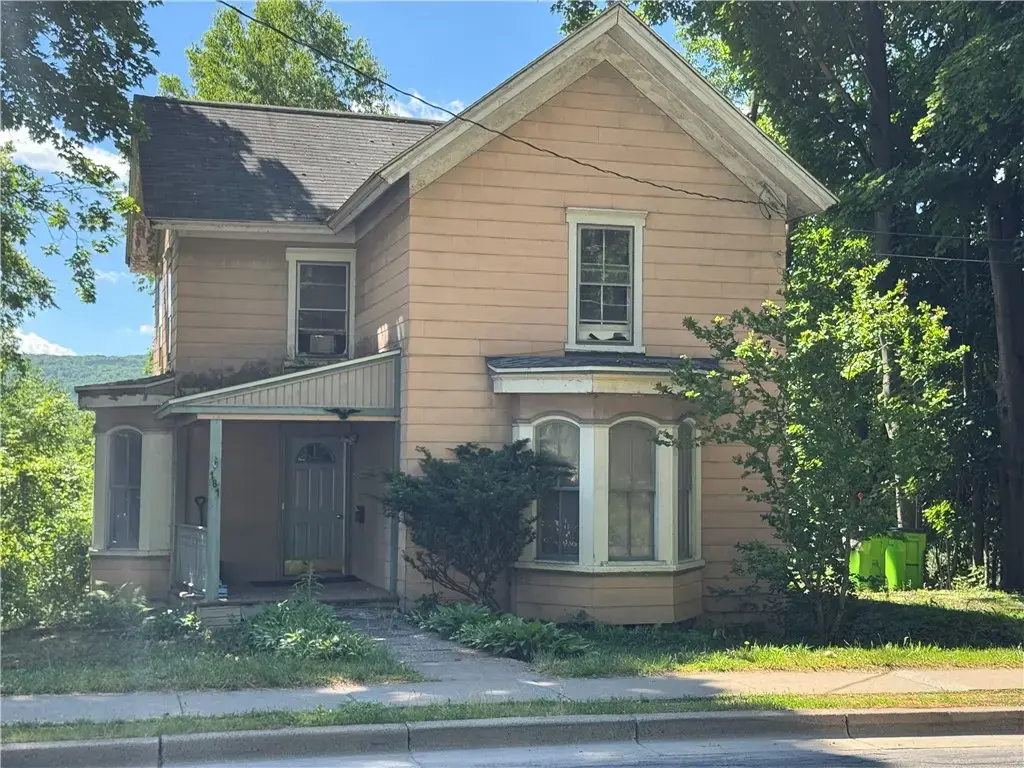 181 Chestnut Street, Oneonta