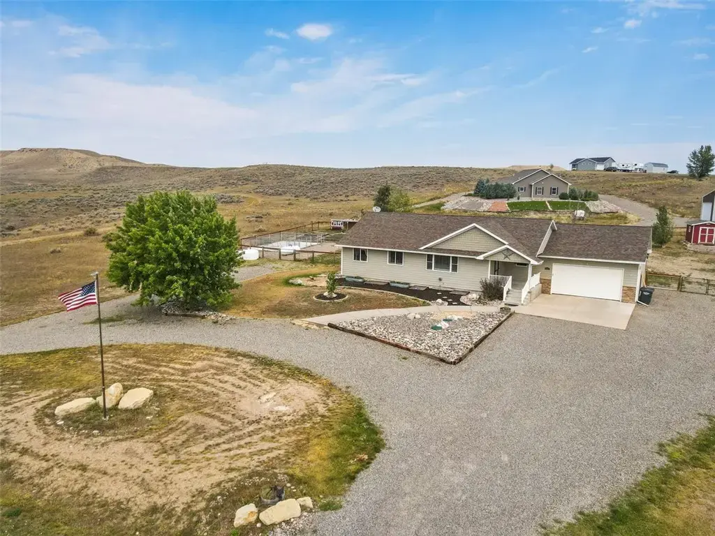 1605 Timber Wolf Trail, Laurel