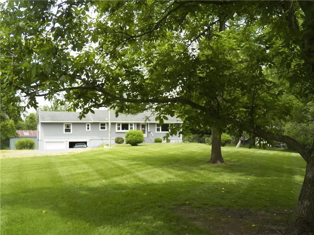 6720 Rice Road, East Bloomfield