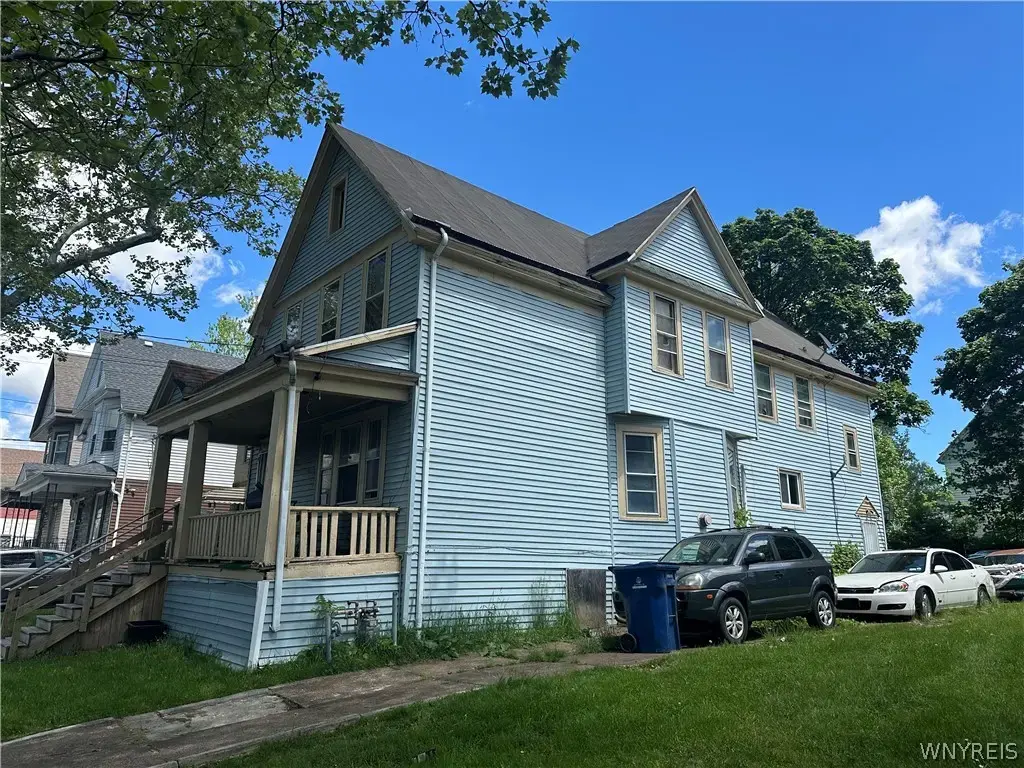 27 Moselle Street, Buffalo