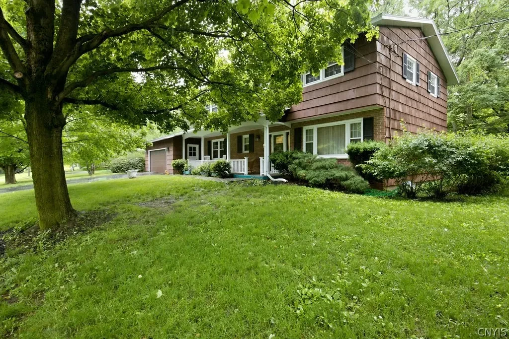 119 Stanwood Lane, Manlius