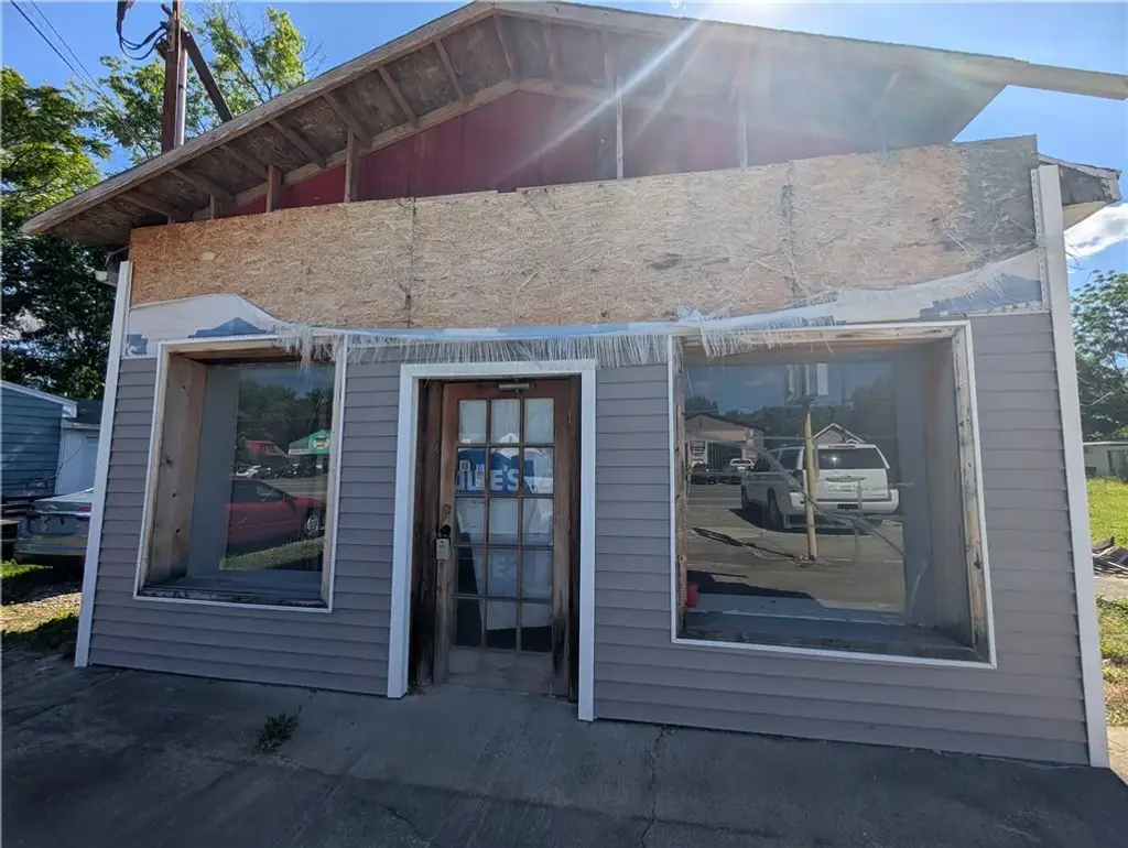 1900 Grand Central Avenue, Horseheads