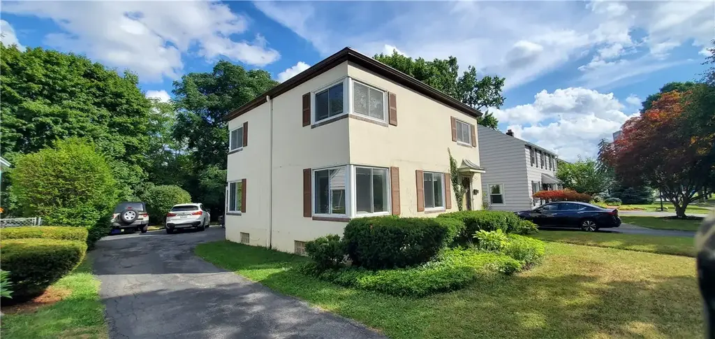 188 Laney Road, Rochester