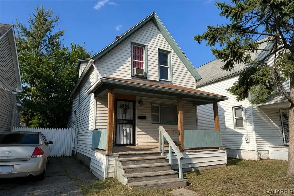 38 Inter Park Avenue, Buffalo