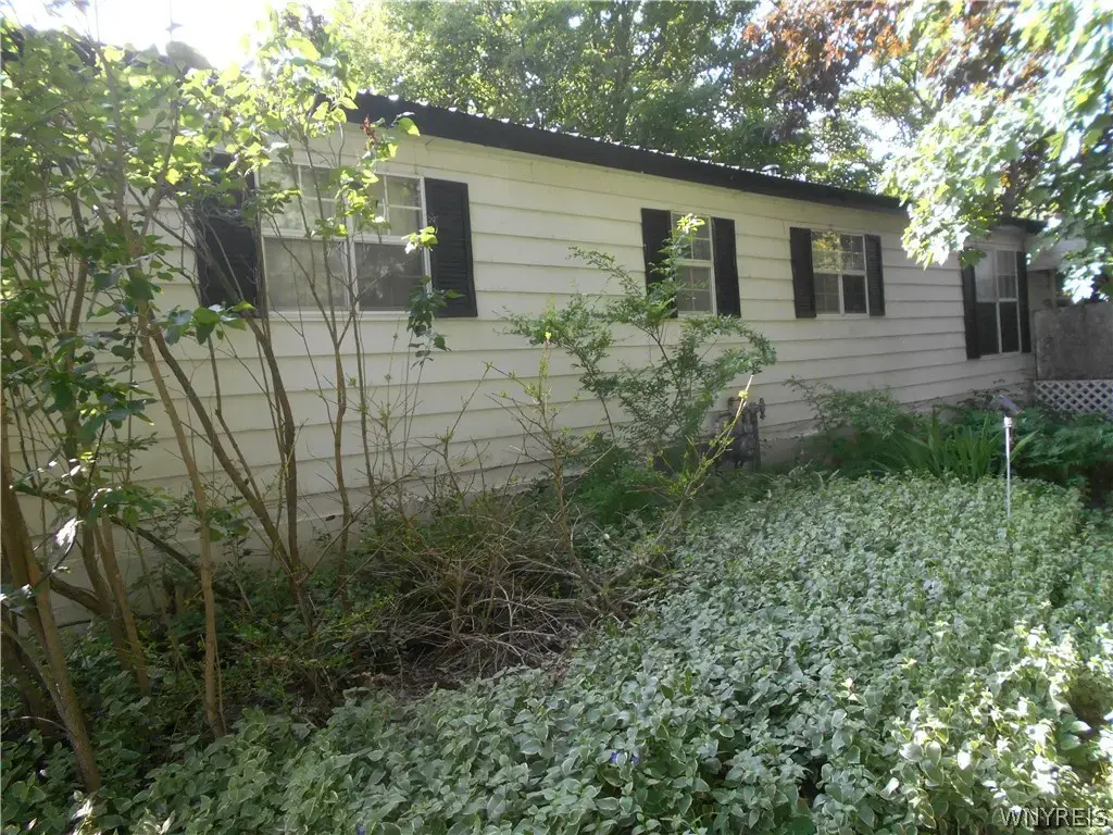 15 Sunset Drive, Machias