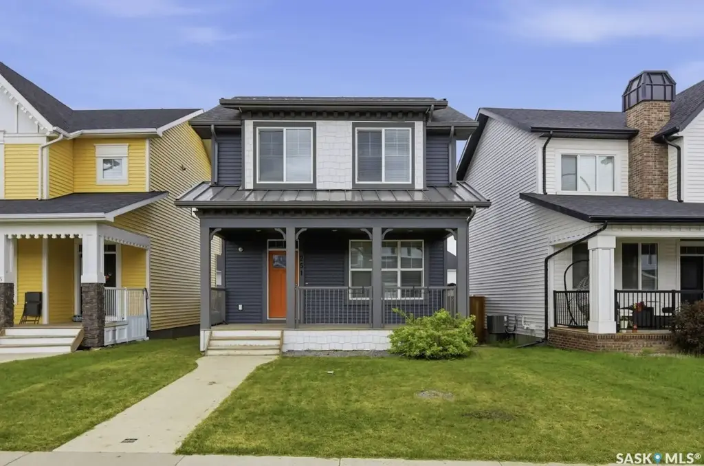 251 Newton Link, Saskatoon