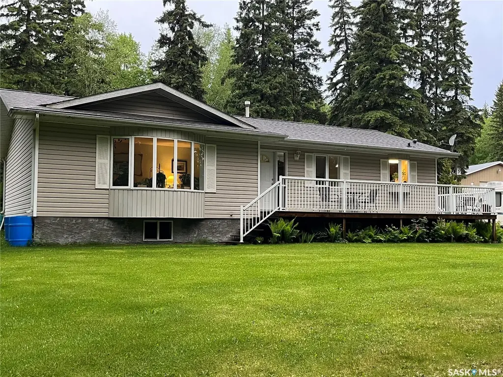 5 Buckingham Trail, Big River Rm No 555
