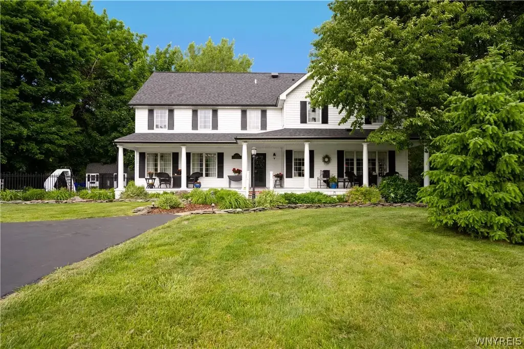 5217 Tonawanda Creek Road, Pendleton