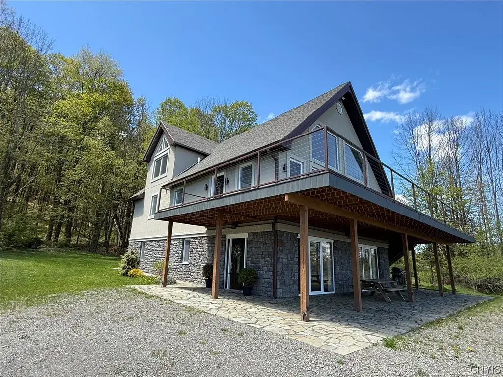 274 Reservoir Hill Road, Plymouth