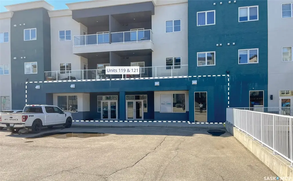 412 Willowgrove Square 119-121, Saskatoon