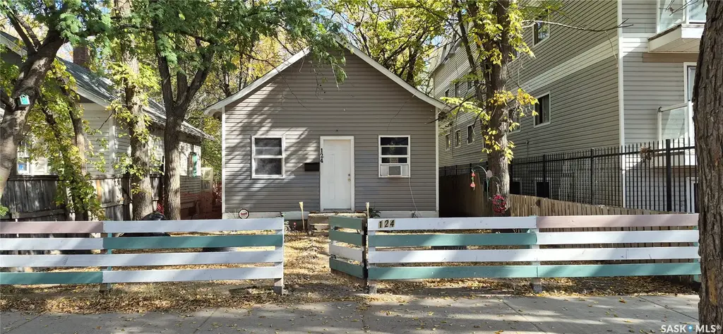 124 O Avenue S, Saskatoon