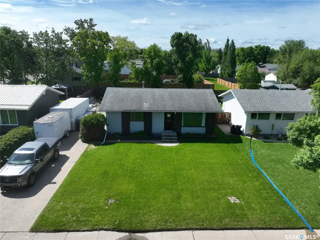 915 Maple Drive, Esterhazy