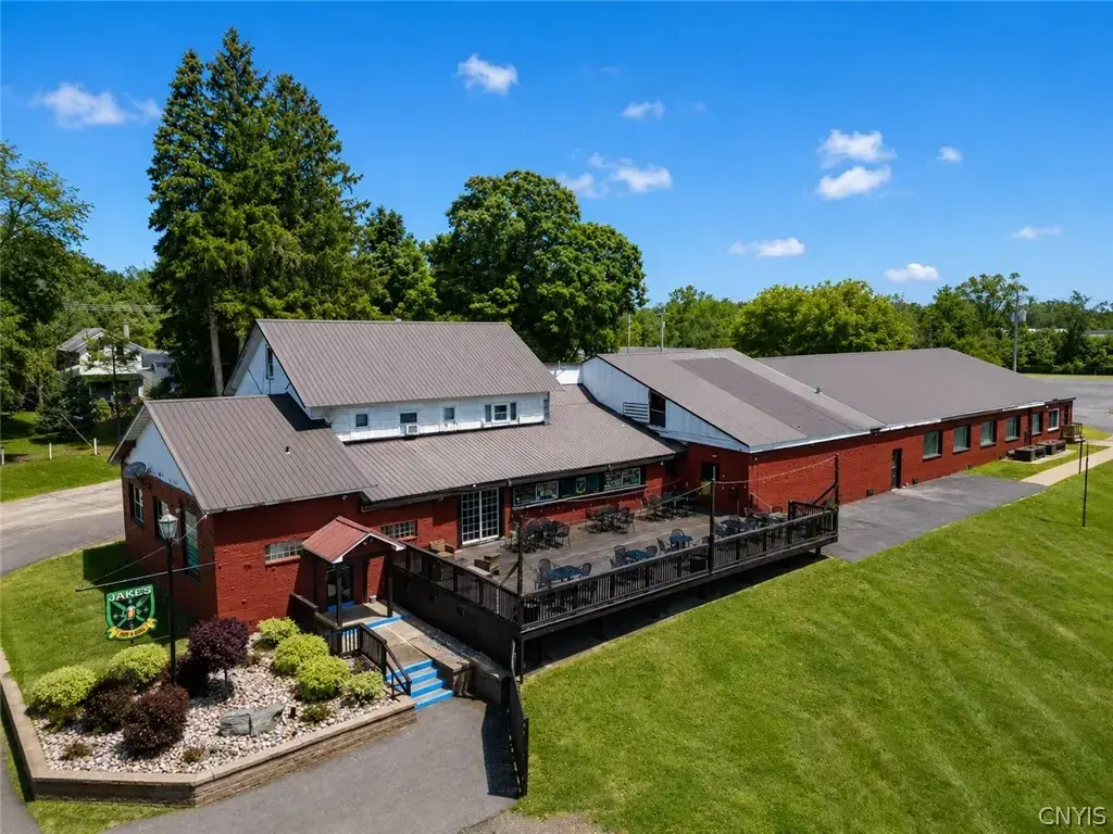 7 E River Road, Hastings
