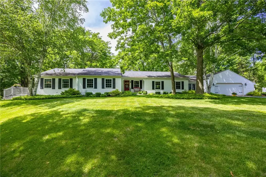 9038 Strong Hill Road, Naples