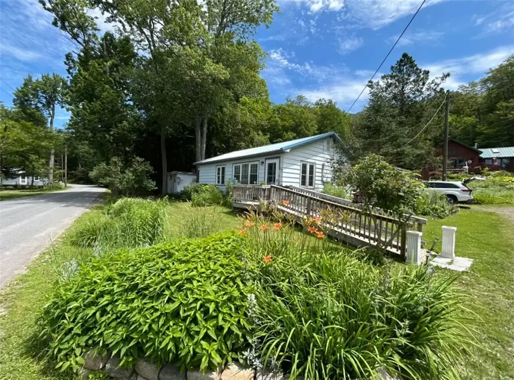 275 Charles Kelley Road, Oxford