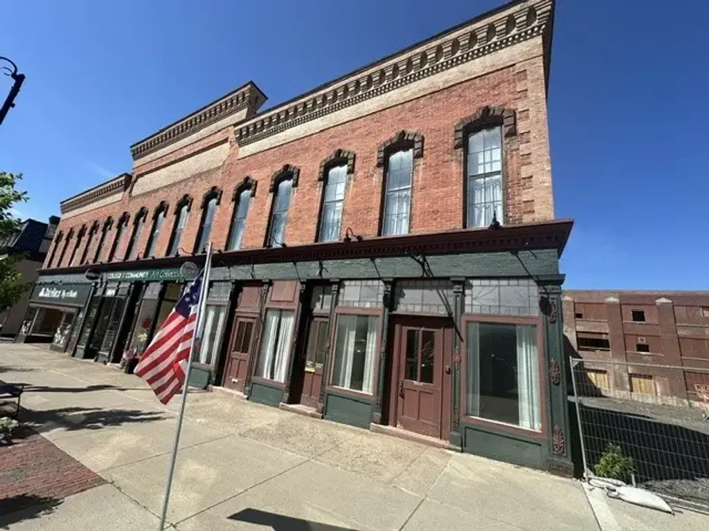 26 South Main Street, Canandaigua City
