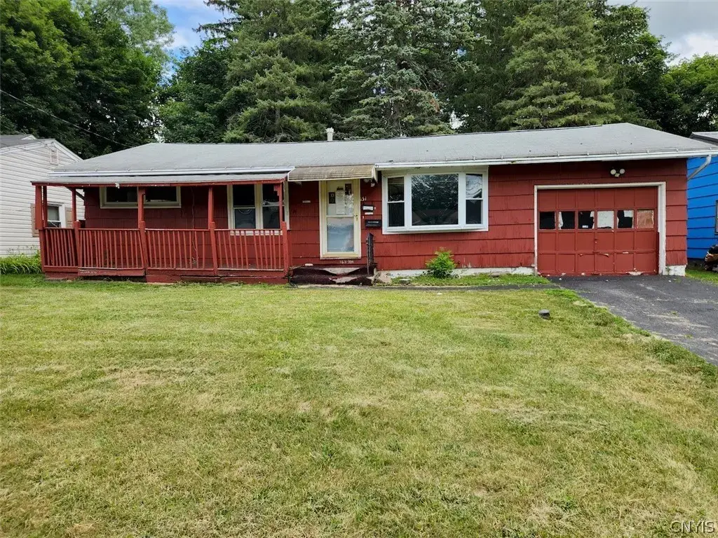 151 Slayton Avenue, Syracuse