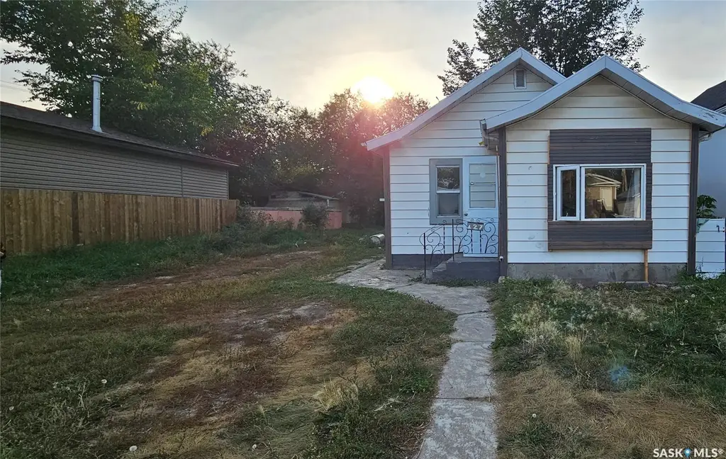 127 M Avenue S, Saskatoon