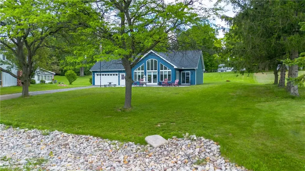 714 White Springs Dr, Geneva Town