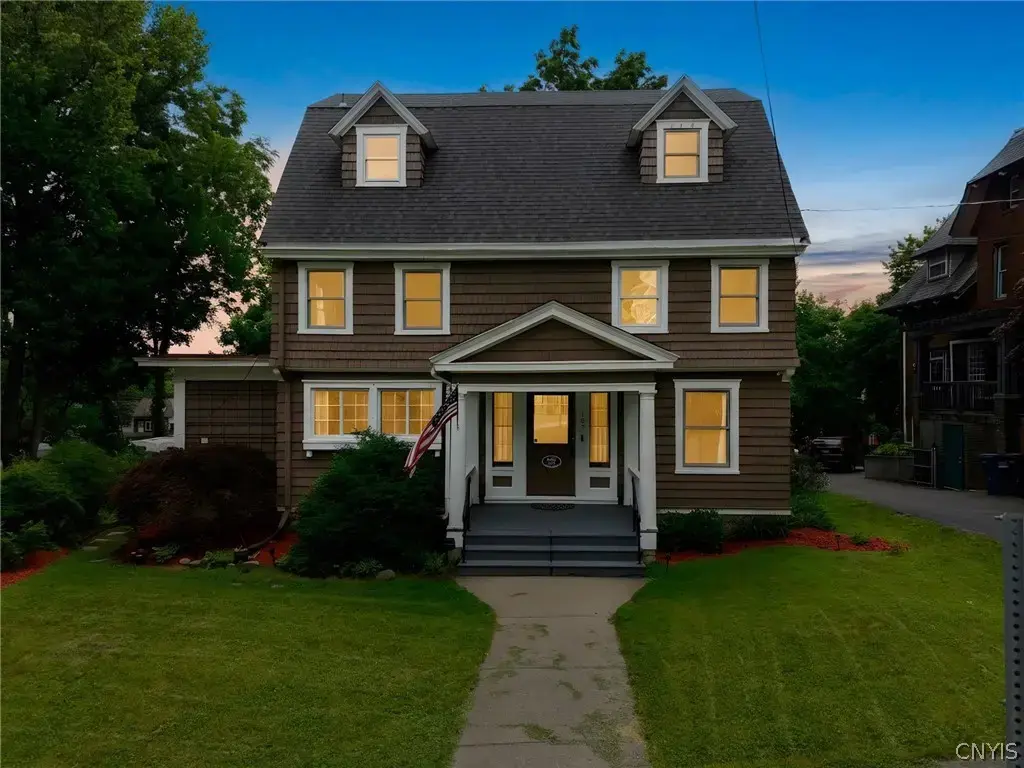105 Summit Avenue, Syracuse