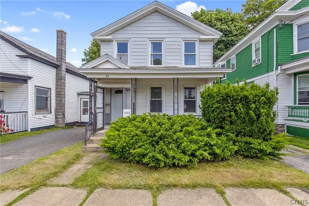 65 E 7th Street, Oswego