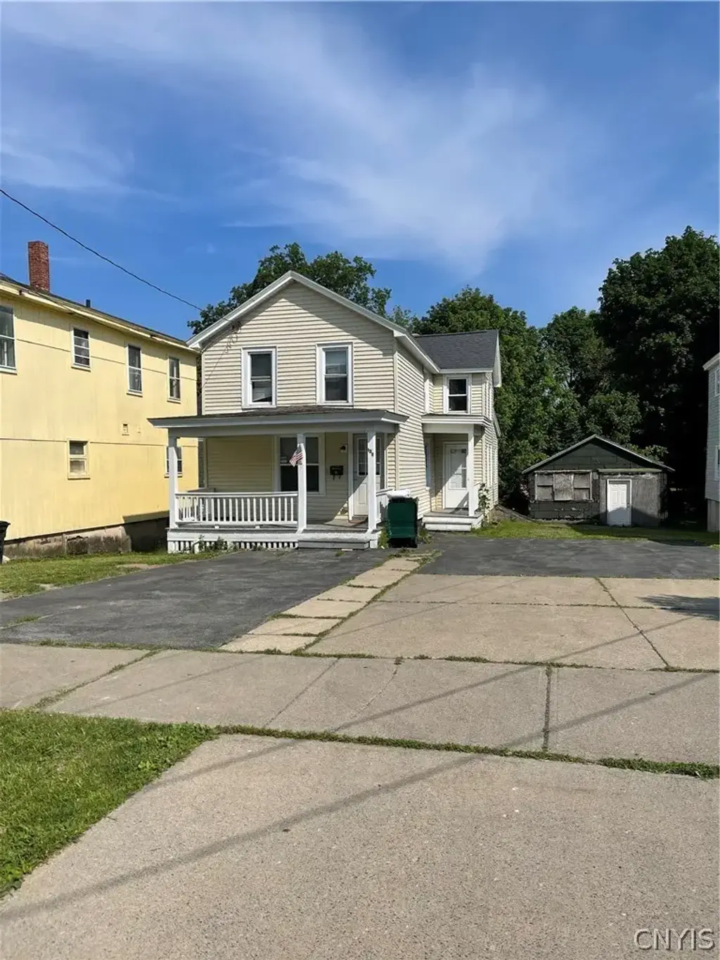 139 W Schuyler Street, Oswego