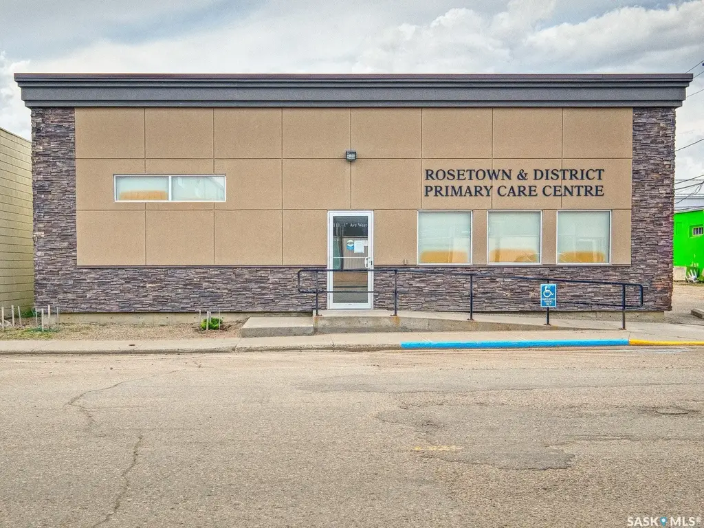 111 1st Avenue W, Rosetown