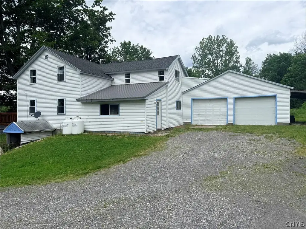 2354 State Route 41a, Sempronius