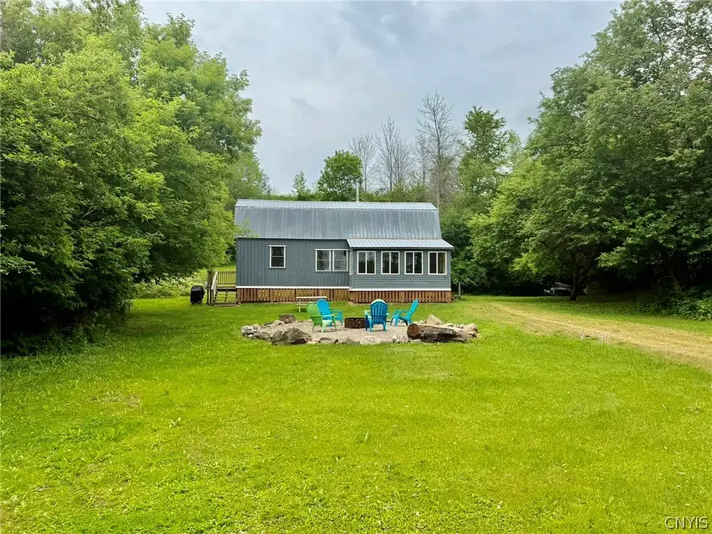 31 Memory Lane, Morristown