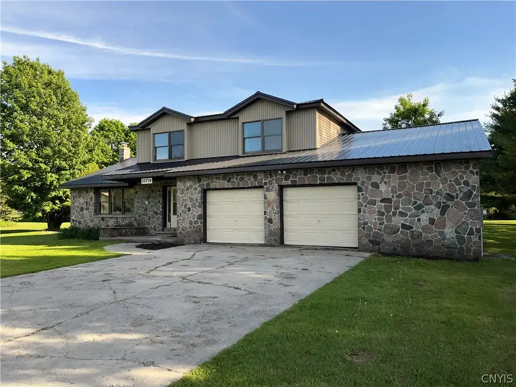 35774 Sayre Road, Champion
