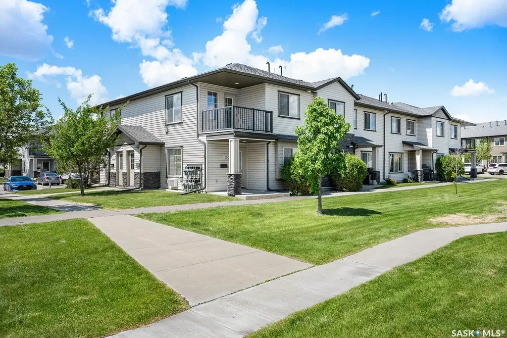 5051 James Hill Road 101, Regina