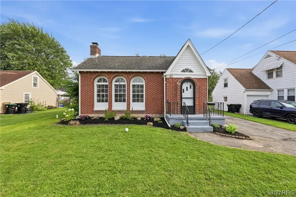 80 Linwood Avenue, Tonawanda